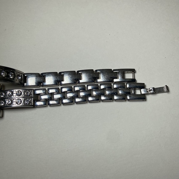 Watch+Bracelet Set - Picture 4 of 11